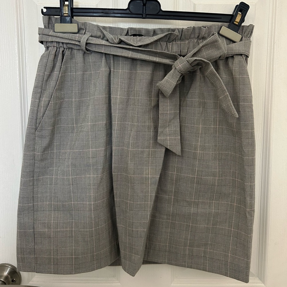 Plaid Paper Bag Skirt with Tie at Waist, Sz M